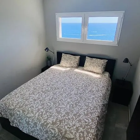 Apartment Very Romantic Seaview Mogan With Warm Pool *