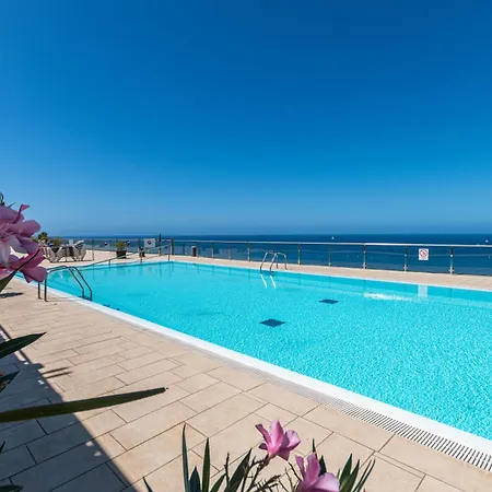 Apartment Very Romantic Seaview Mogan With Warm Pool *