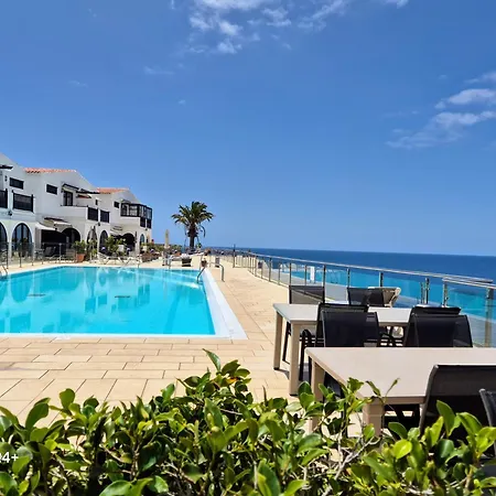 Apartment Very Romantic Seaview Mogan With Warm Pool *